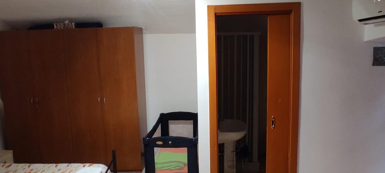 דירות בארי Chez Stefano חדר תמונה